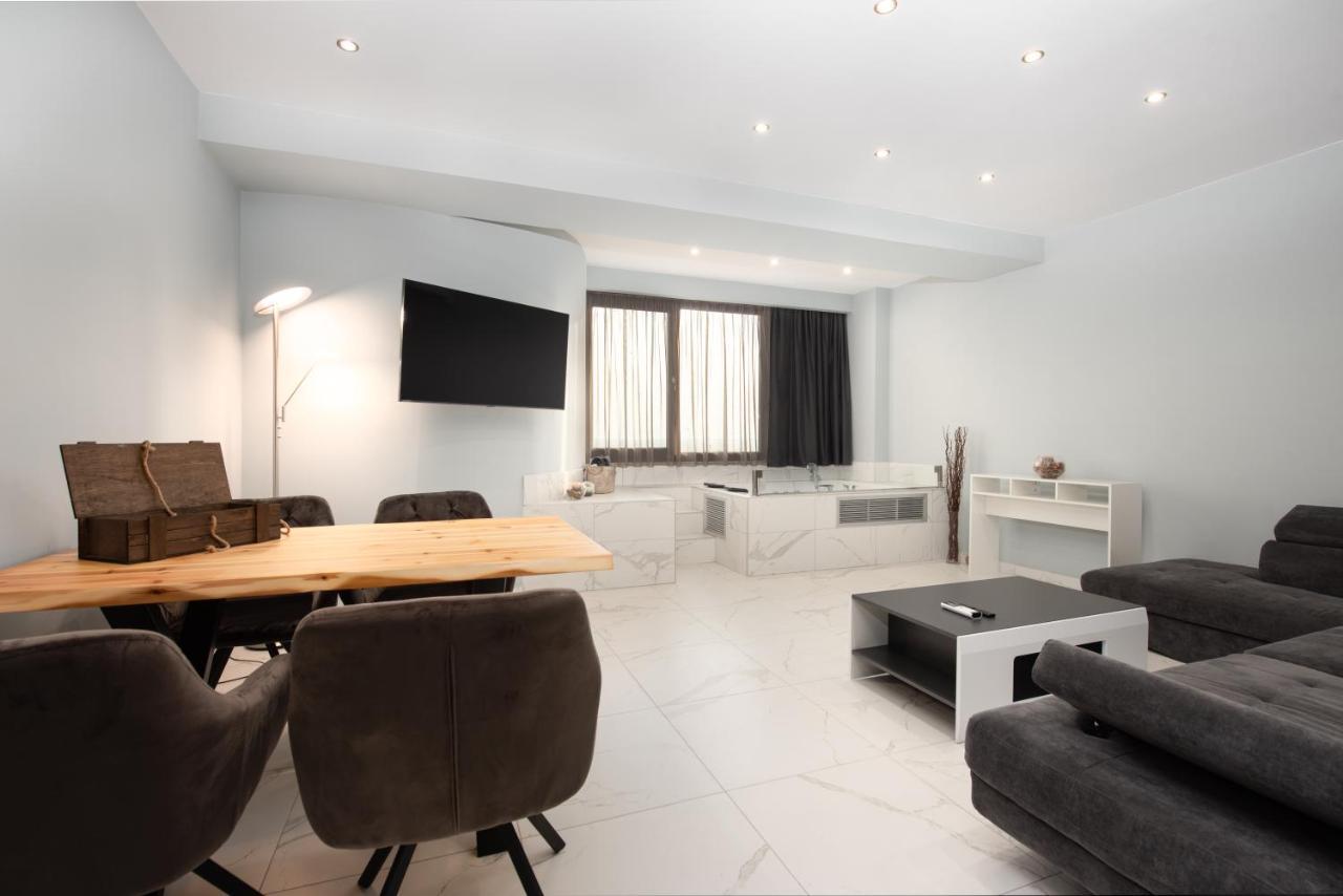 סלוניקי Sea & City Luxury Suite מראה חיצוני תמונה